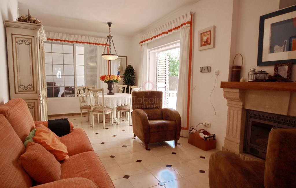Drie slaapkamer villa te koop in El Portet Moraira