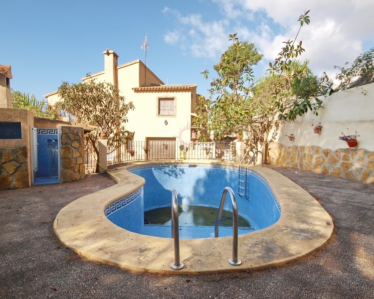 Villa - Verkauf - Moraira - Pinar de L'Adovcat