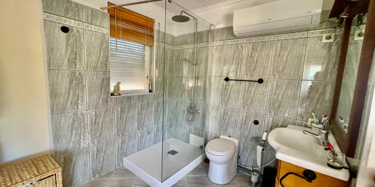 Sale &raquo; Villa &raquo; Alcalalí &raquo; Campo