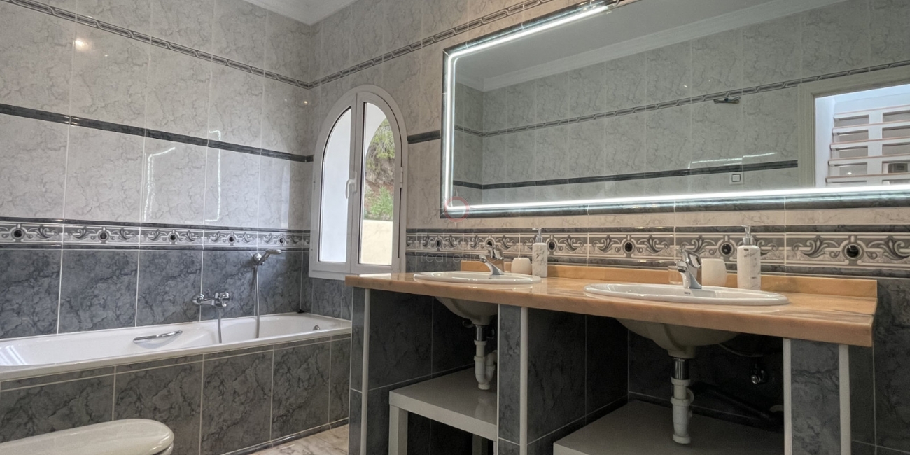 Sale &raquo; Villa &raquo; Calpe &raquo; Tosal de la Cometa