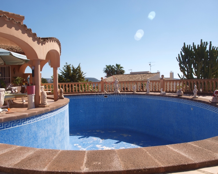 Villa - Verkoop - Moraira - Pinar de L'Adovcat