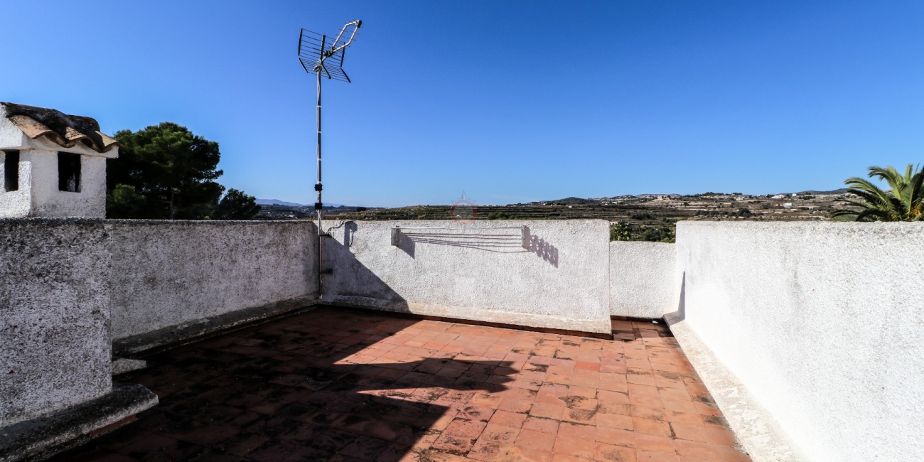 ◈ Villa indépendante à prix réduit à vendre à Moraira