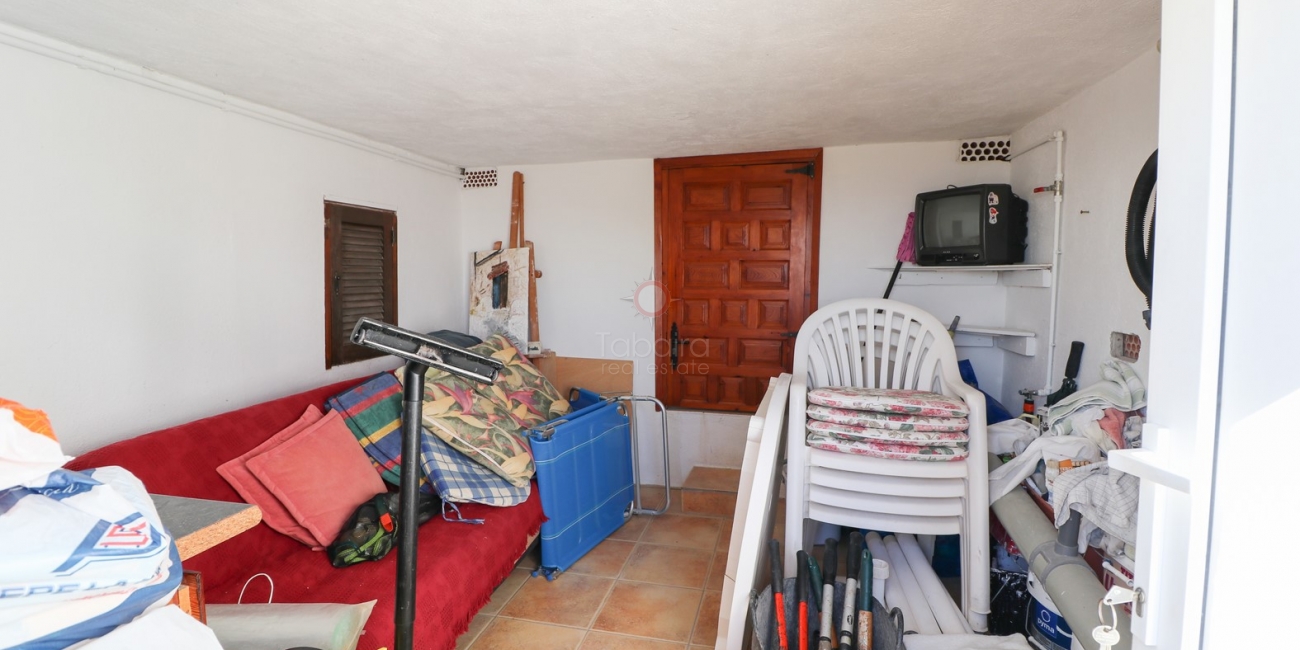 Halfvrijstaand huis met 2 slaapkamers te koop in Benimeit Moraira