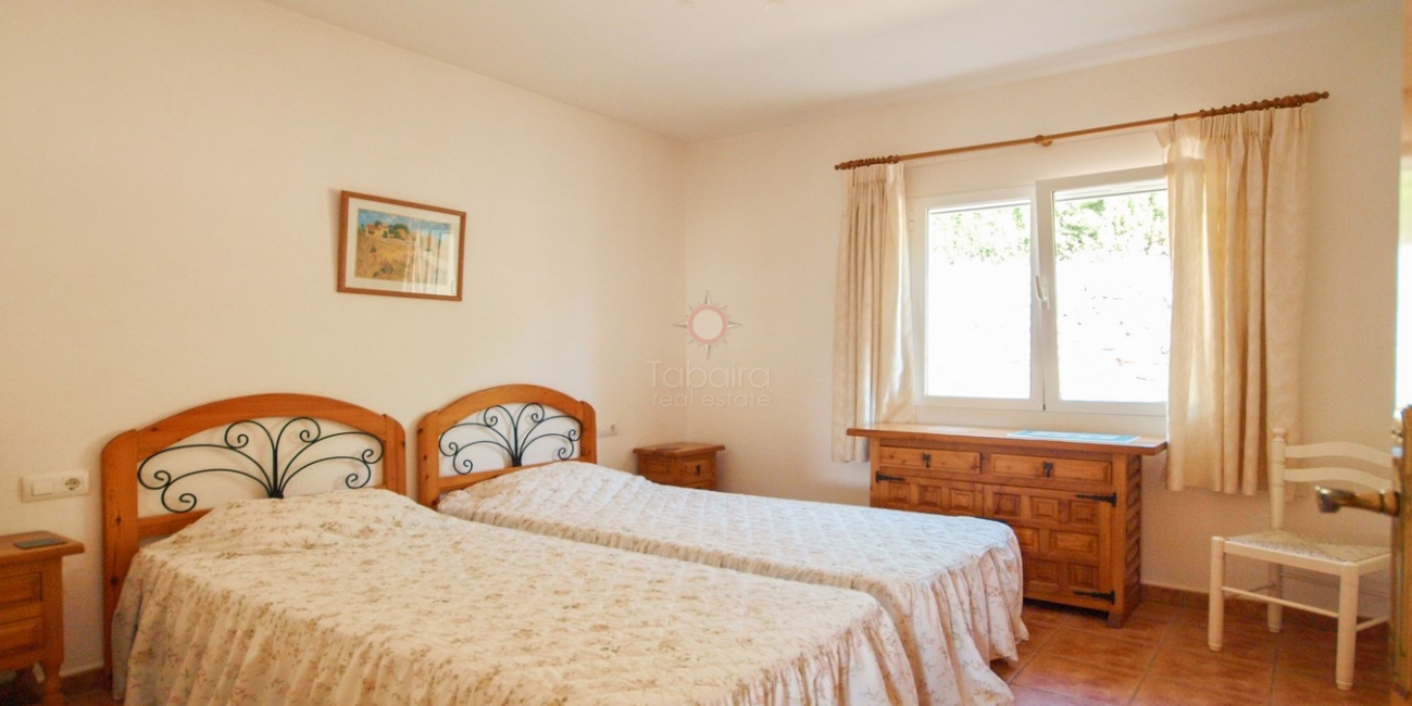▷ Villa met drie slaapkamers te koop in Moraira - Costa Blanca