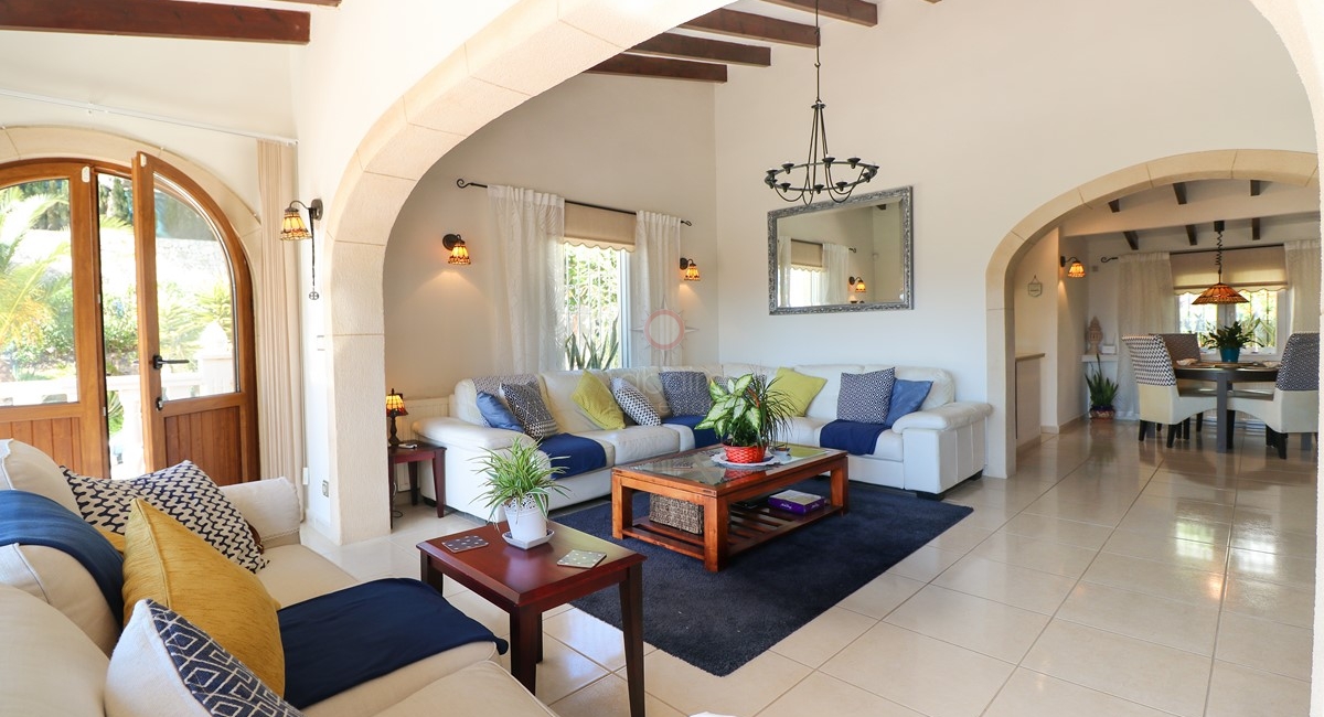 ▷ Villa for sale in Paichi Moraira