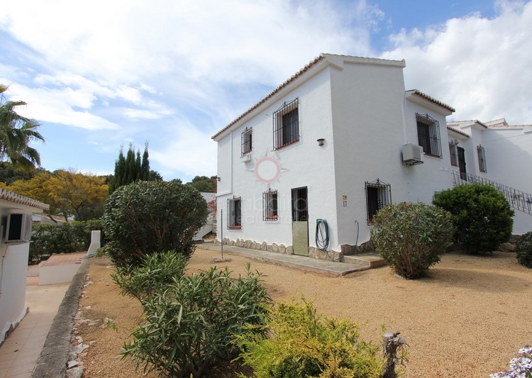 Bungalow - Sale - Moraira - Pinar de L'Adovcat