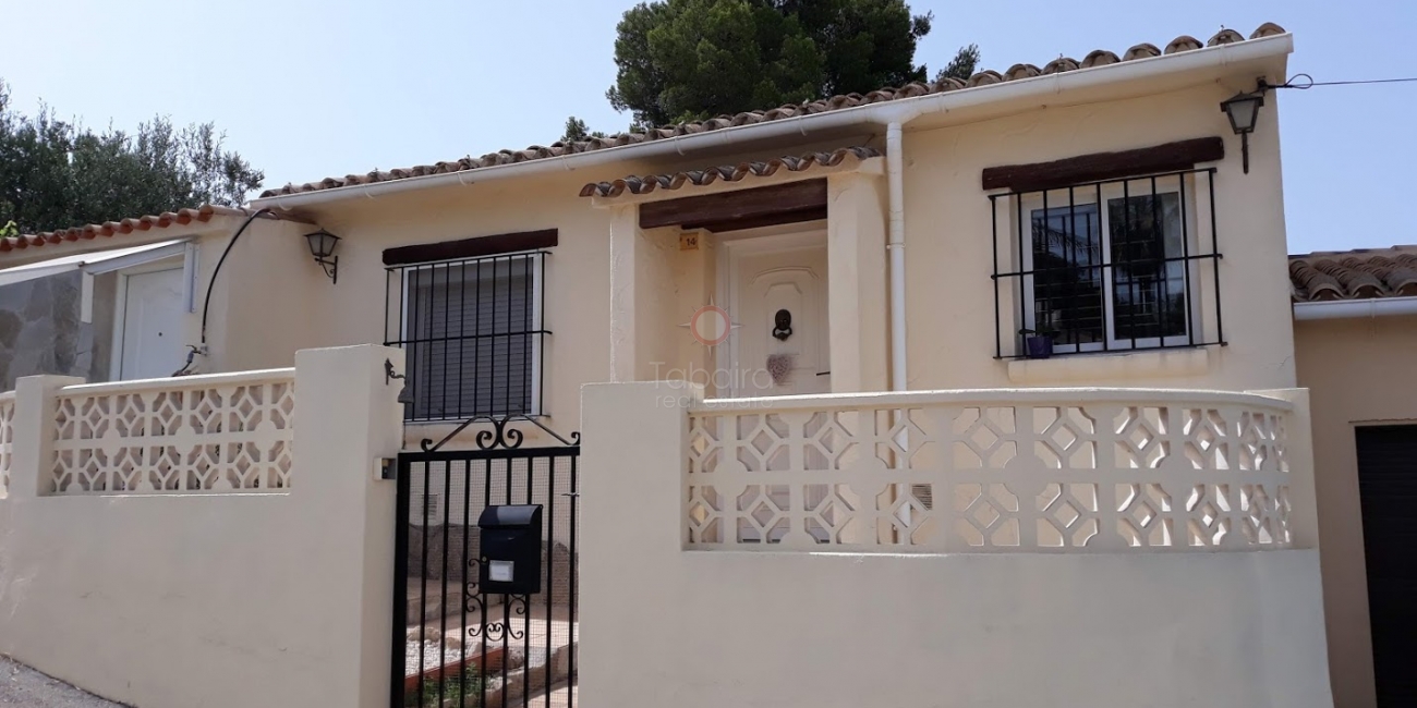 ▷ Villa de dos dormitorios en venta en Pla del Mar - Moraira