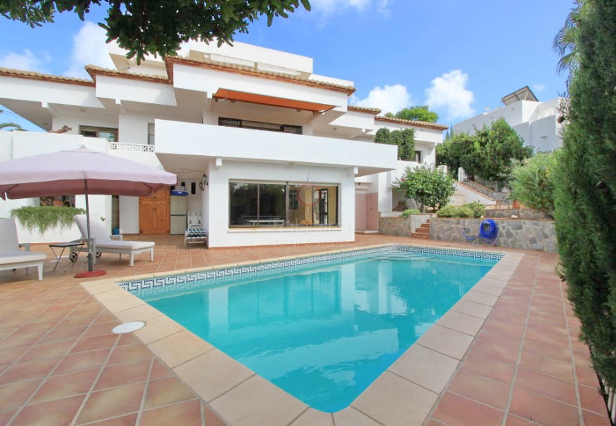 Villa zum Verkauf in Pla del Mar Moraira