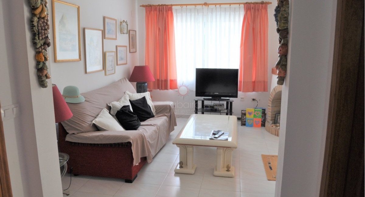 ▷ Villa de tres dormitorios en venta en Pla del Mar - Moraira