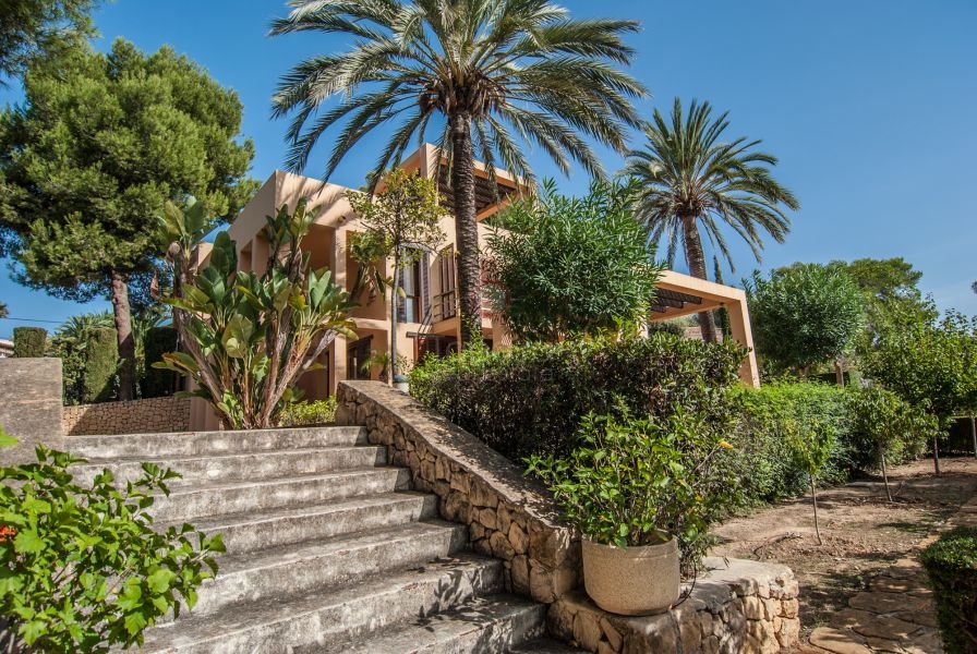 ✓ unique design villa for sale in pla del mar - moraira