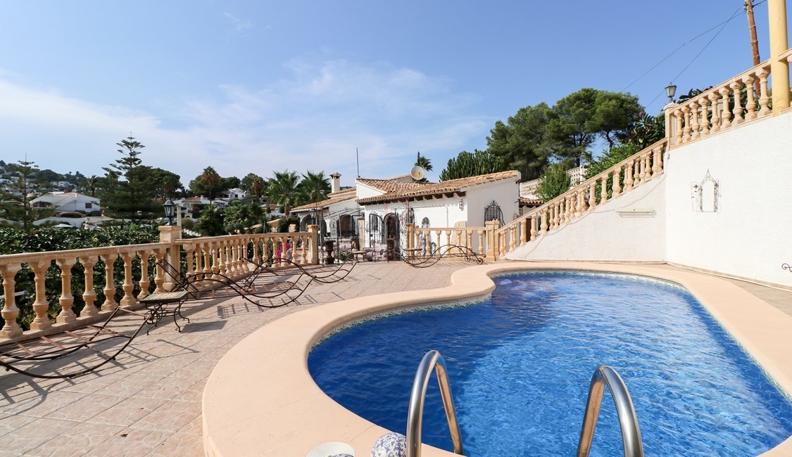 Spanische Villa zum Verkauf in Moraira
