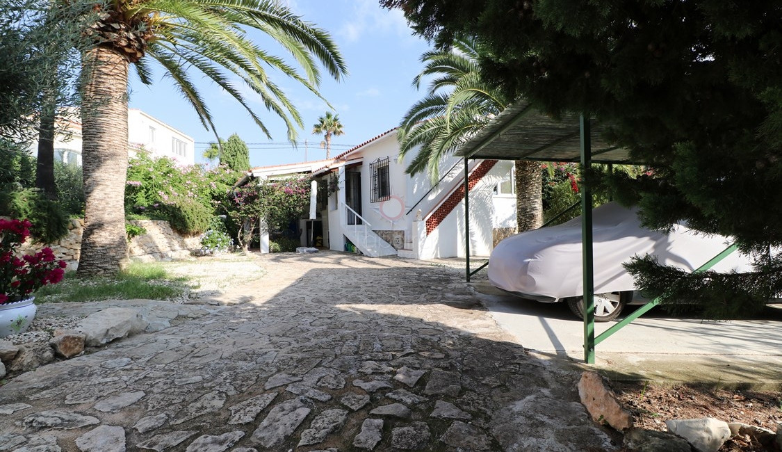 Villa d'investissement à vendre à Moraira