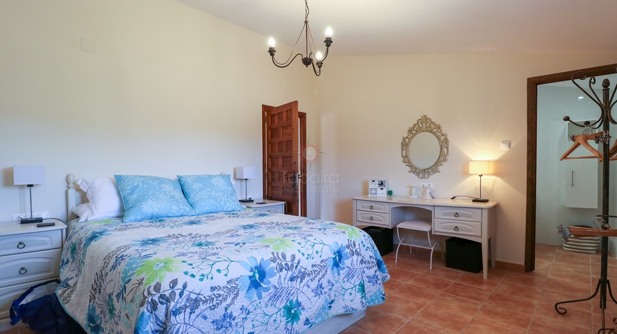▷ Finca mit drei Schlafzimmern zum Verkauf in Benissa