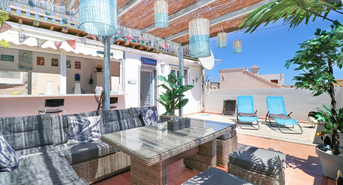 ▷ Four bedroom property for sale in Benitachell