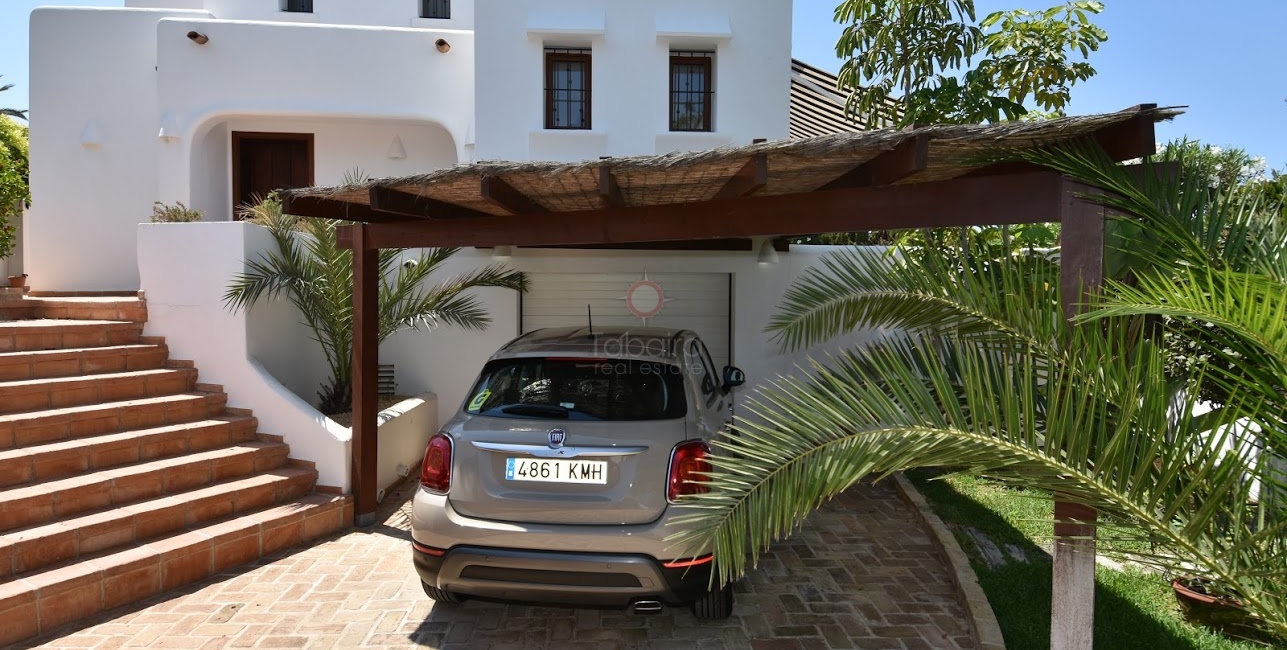 ▷ four bedroom villa for sale in Pla del Mar Moraira