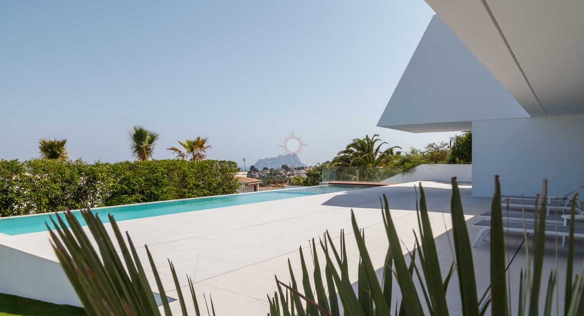 Contemporary Sea View Villa for Sale in Moraira