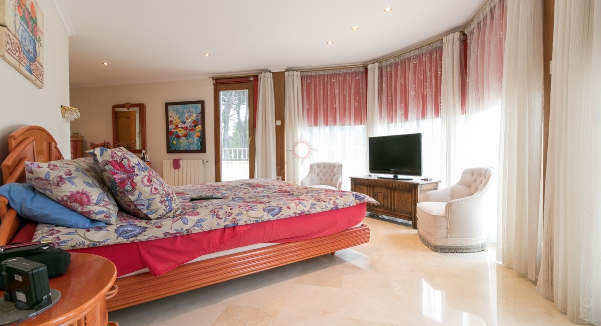 ▷ Villa te koop met uitzicht op zee in Pla del Mar - Moraira