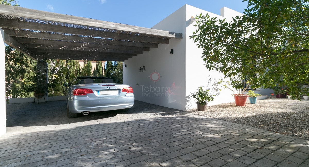▷ Villa moderne à vendre à Cometa Moraira près de la ville
