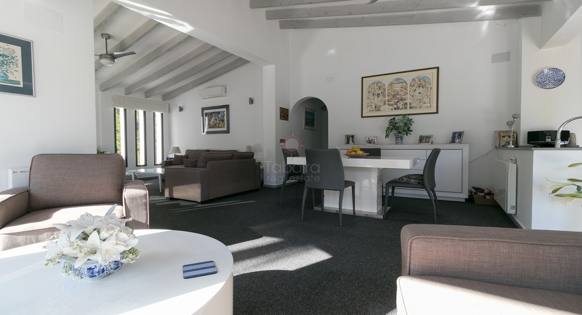 ▷ Modern villa for sale in Cometa Moraira close to town