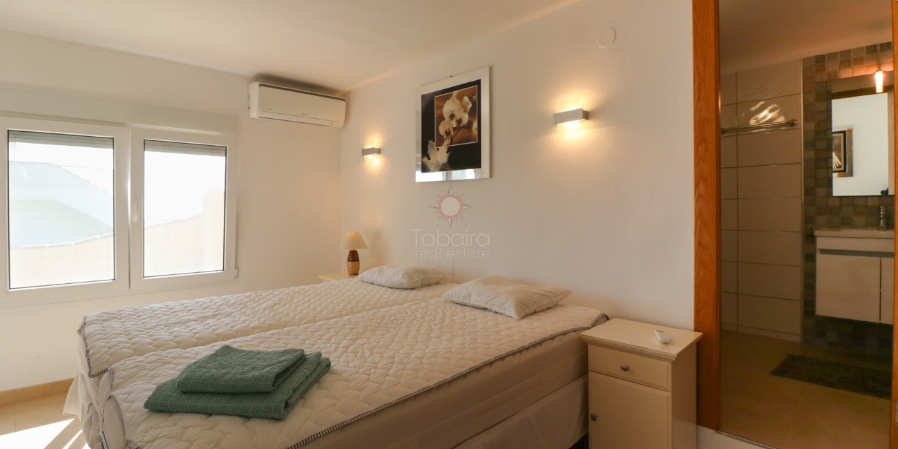 ▷ Lyxig villa med fyra sovrum till salu i El Portet Moraira