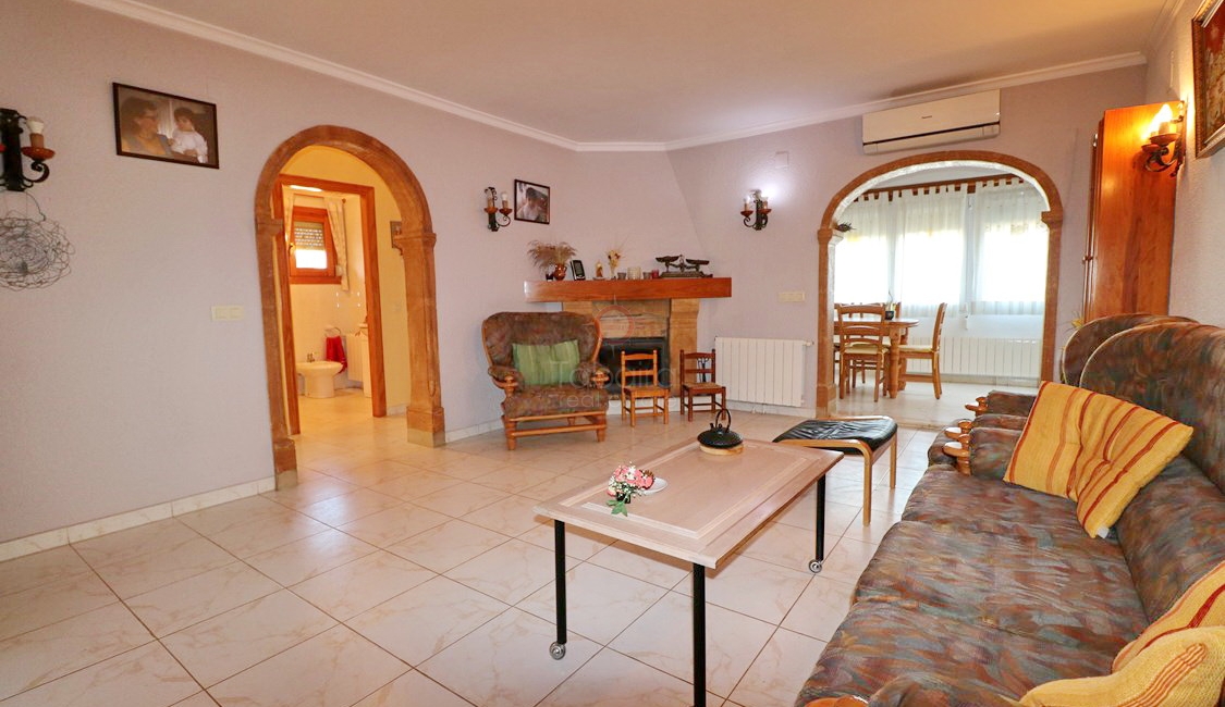 ▷ Villa en venta en Moraira, cerca del mar