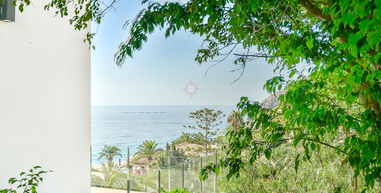 ▷ Villa de luxe à vendre à Calpe à côté de la plage et de la marina