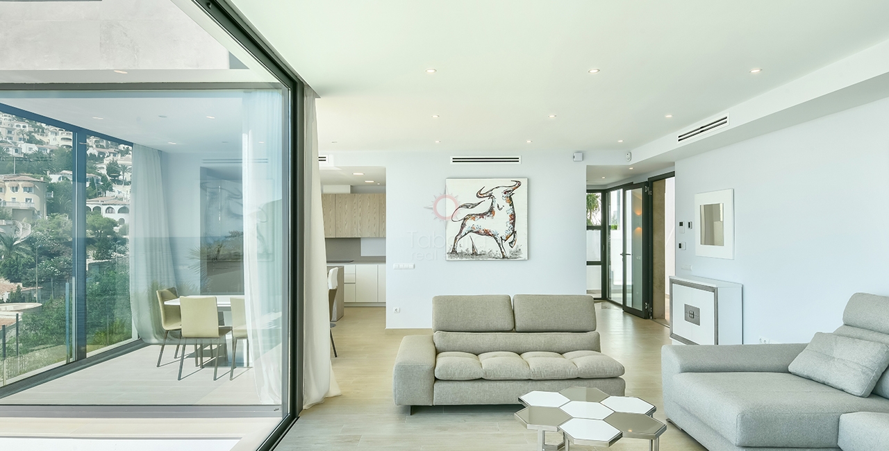 ▷ Luxe villa te koop in Calpe naast het strand en de jachthaven