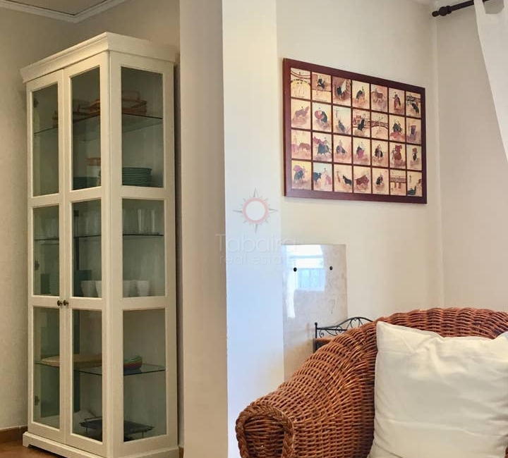 Appartement met zeezicht in het centrum van Moraira te koop