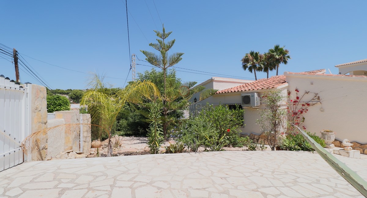 ▷ Villa à vendre à Cap Blanc Moraira à pied des restaurants