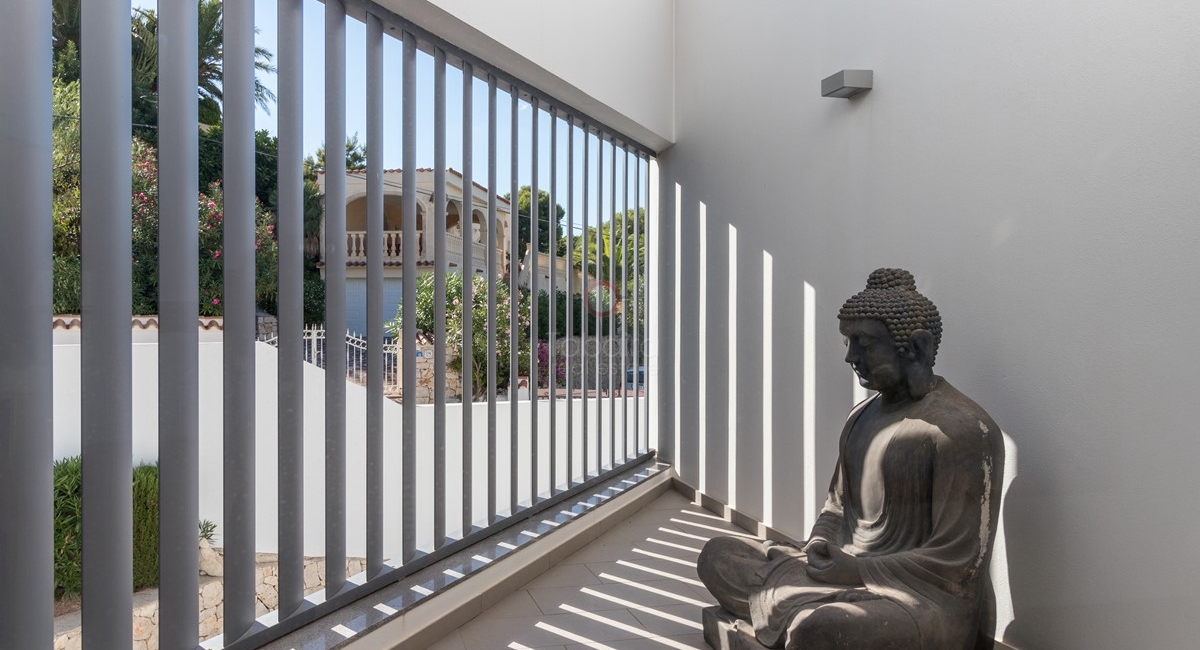 Neubau Villa mit Meerblick zum Verkauf in Moraira Spanien