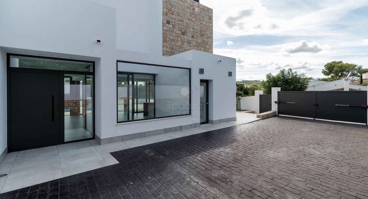 ▷ Nieuwbouw villa te koop in Moraira dichtbij de stad