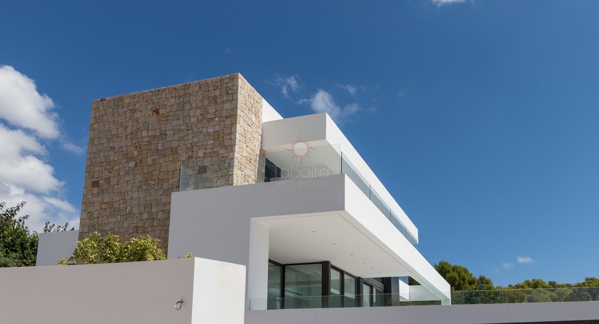 ▷ Nybyggd villa till salu i Moraira nära staden