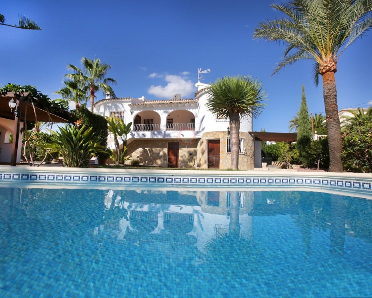 Villa - Verkauf - Moraira - Benimeit