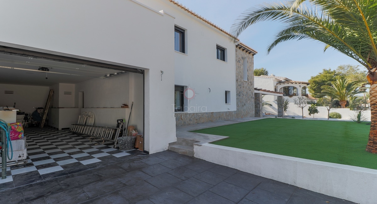 Stylish newly built villa for sale in Moraira