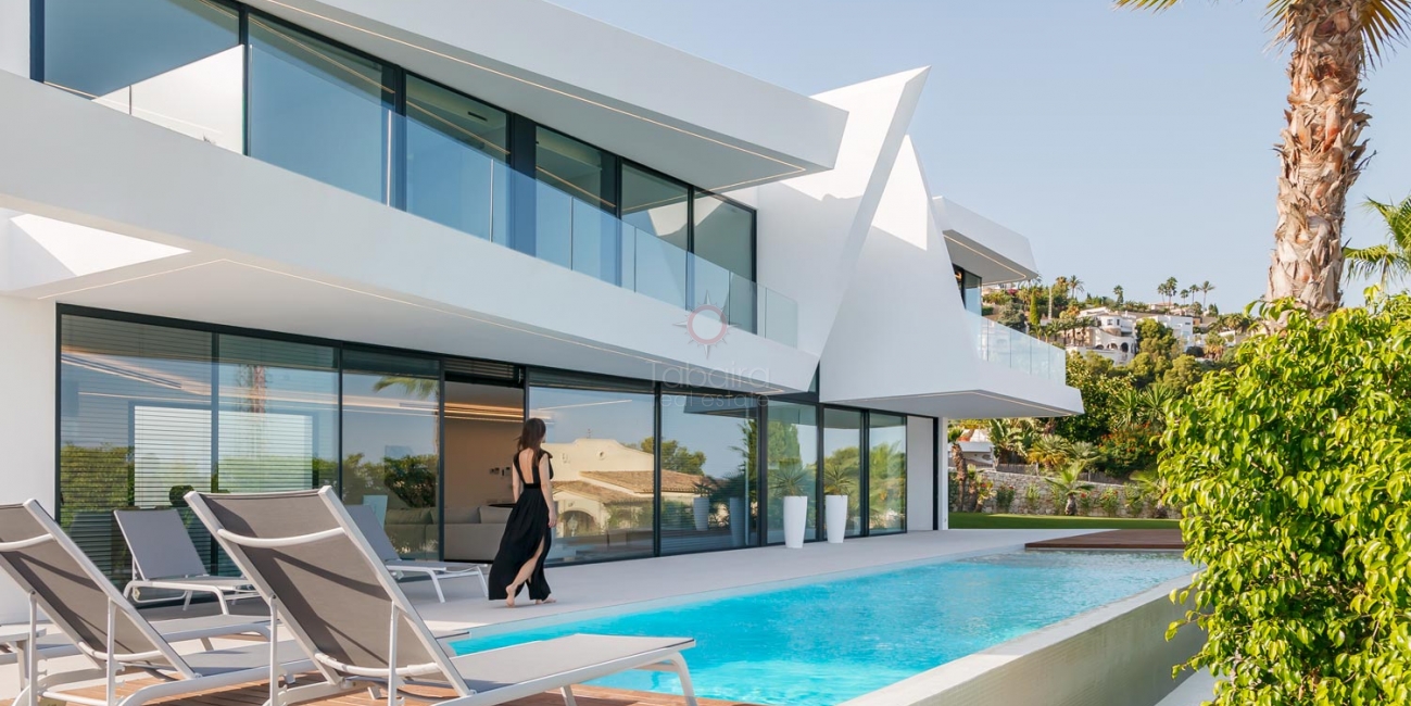 Modern Villa with Sea Views for sale in Moraira