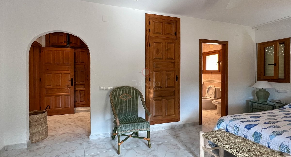 ▷ Excellente villa à vendre à Moraira à proximité des services