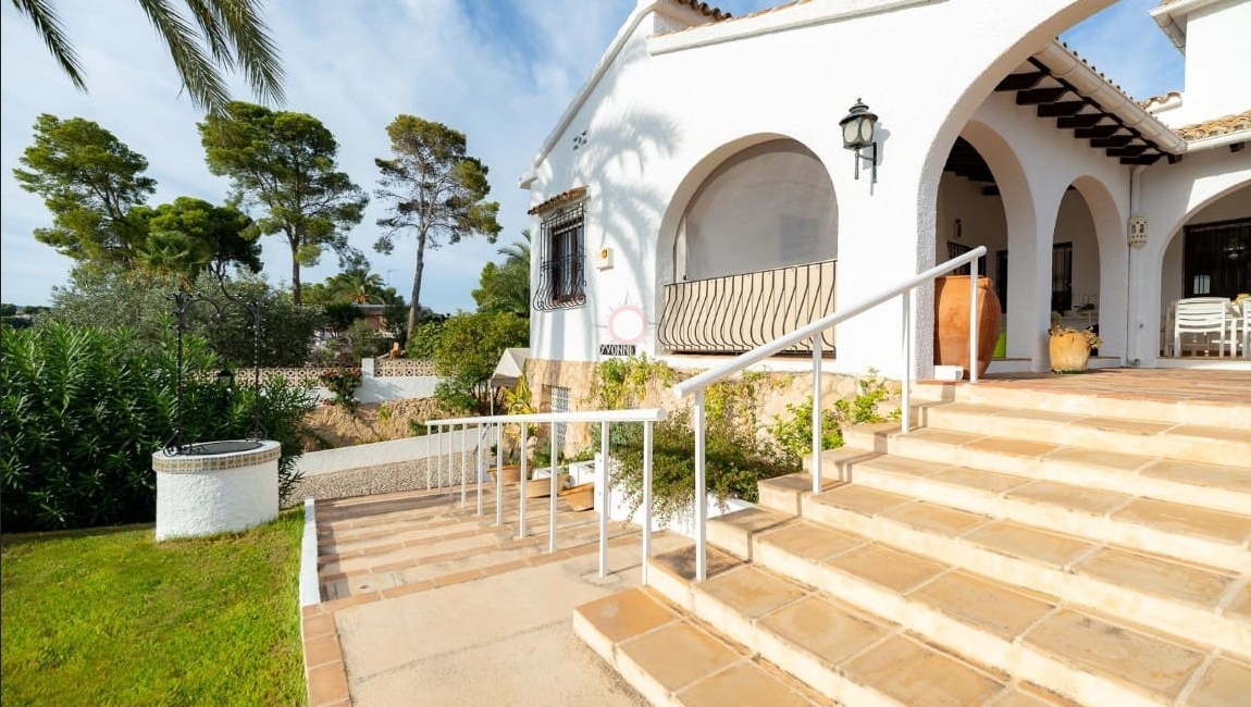 Villa en venta en Pla del Mar junto a Moraira