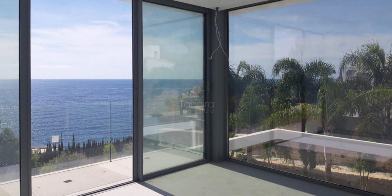▷ Moraira Property - First line to the sea villa for sale in Benissa