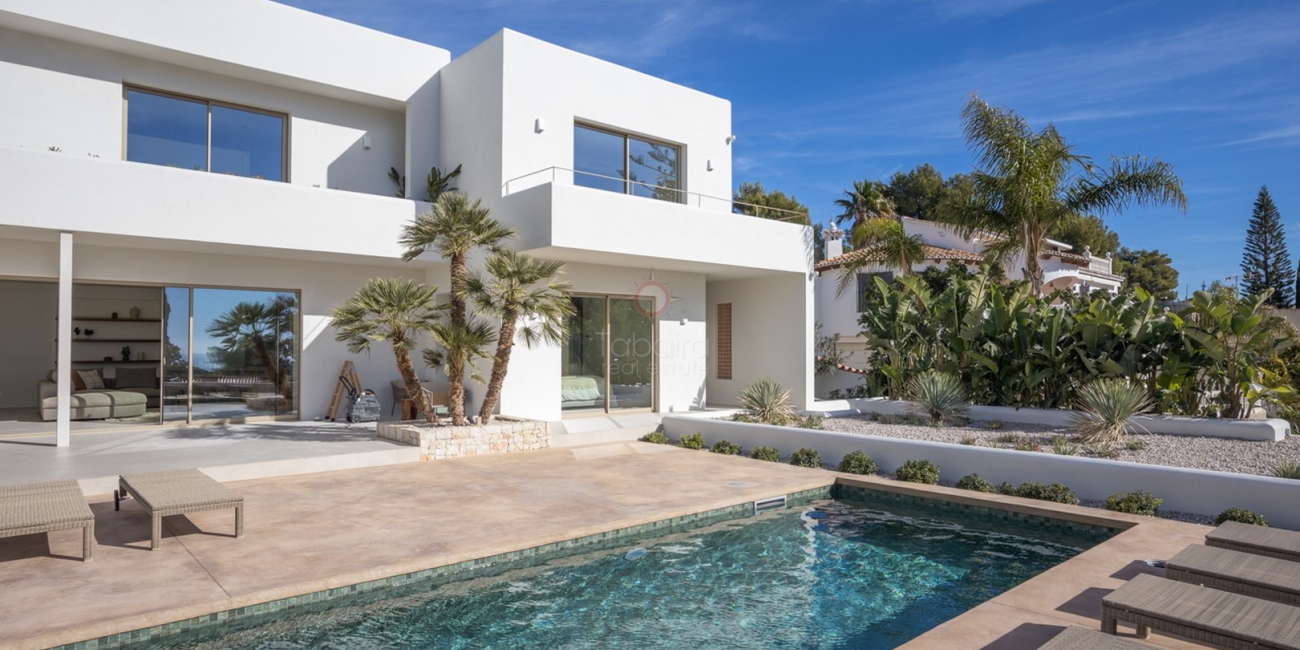 ▷ Lyxig villa i Ibiza-stil till salu i San Jaime Moraira