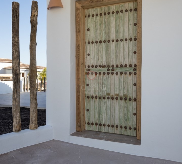 ▷ Neue Villa im Ibiza-Stil zu verkaufen in Benimeit Moraira