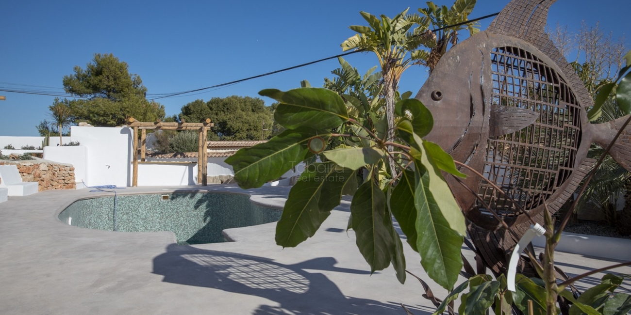 Neue Villa im Ibiza-Stil zu verkaufen in Benimeit Moraira