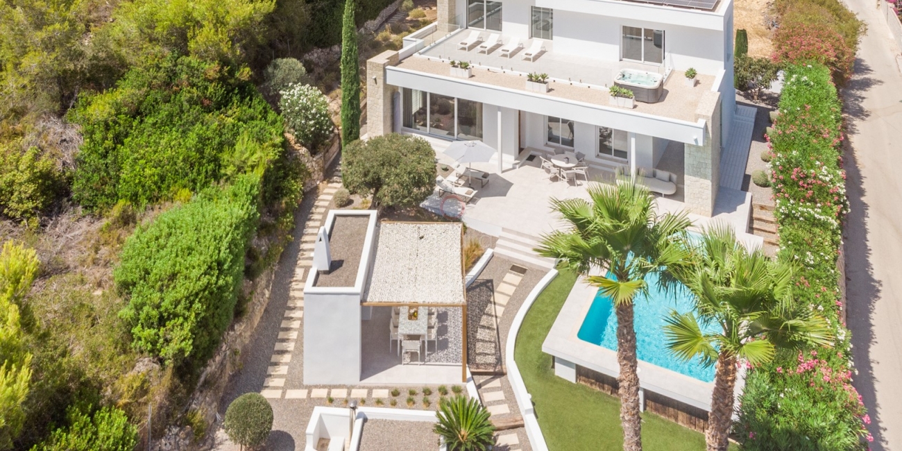 Villa moderne à vendre à El Portet Moraira