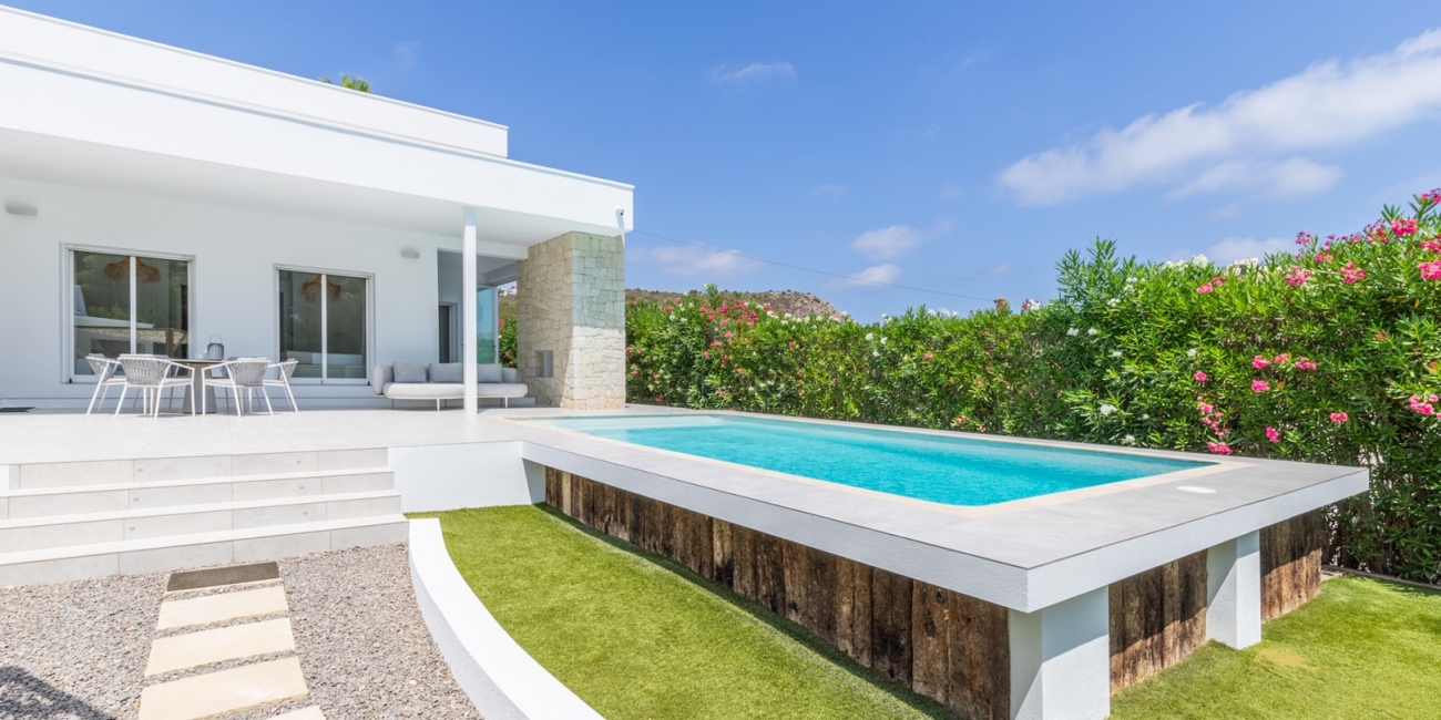 Villa moderne à vendre à El Portet Moraira
