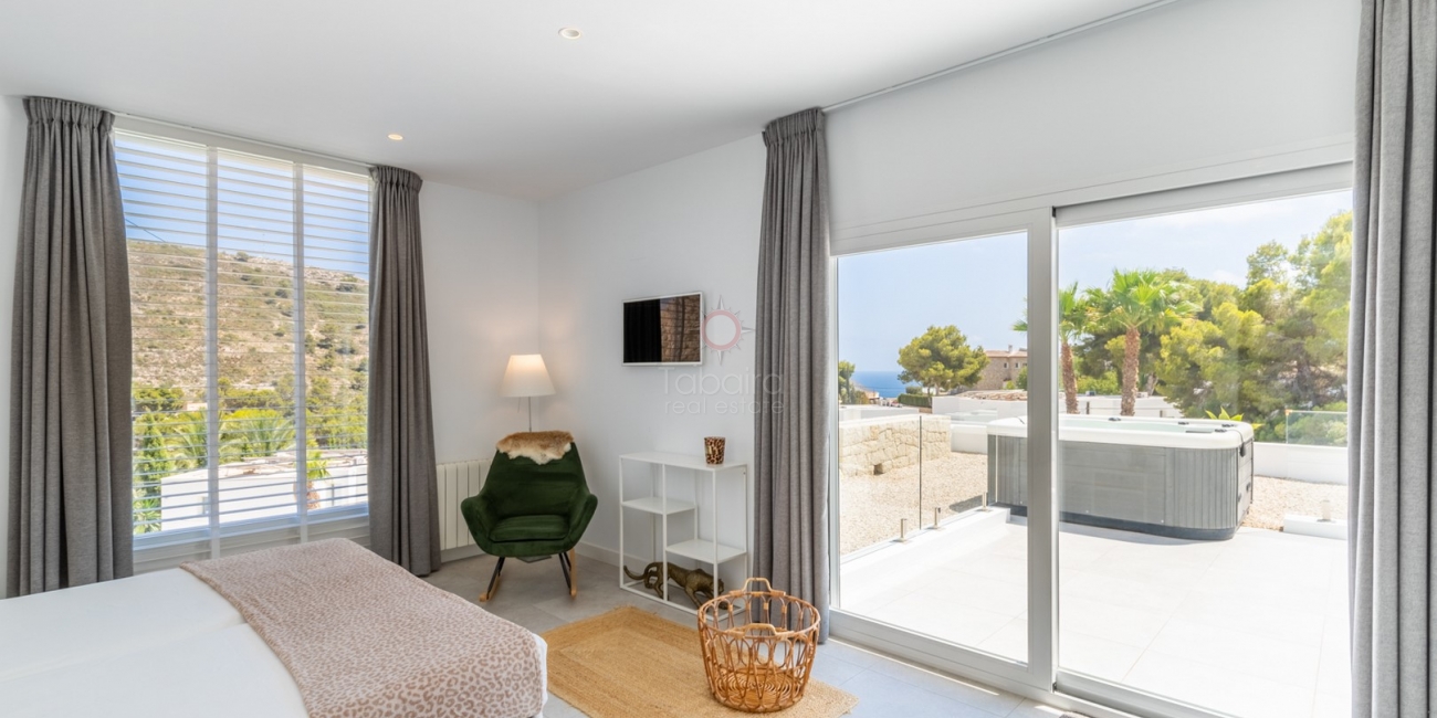 ▷ Modern Ibiza-Style Villa till salu i El Portet Moraira