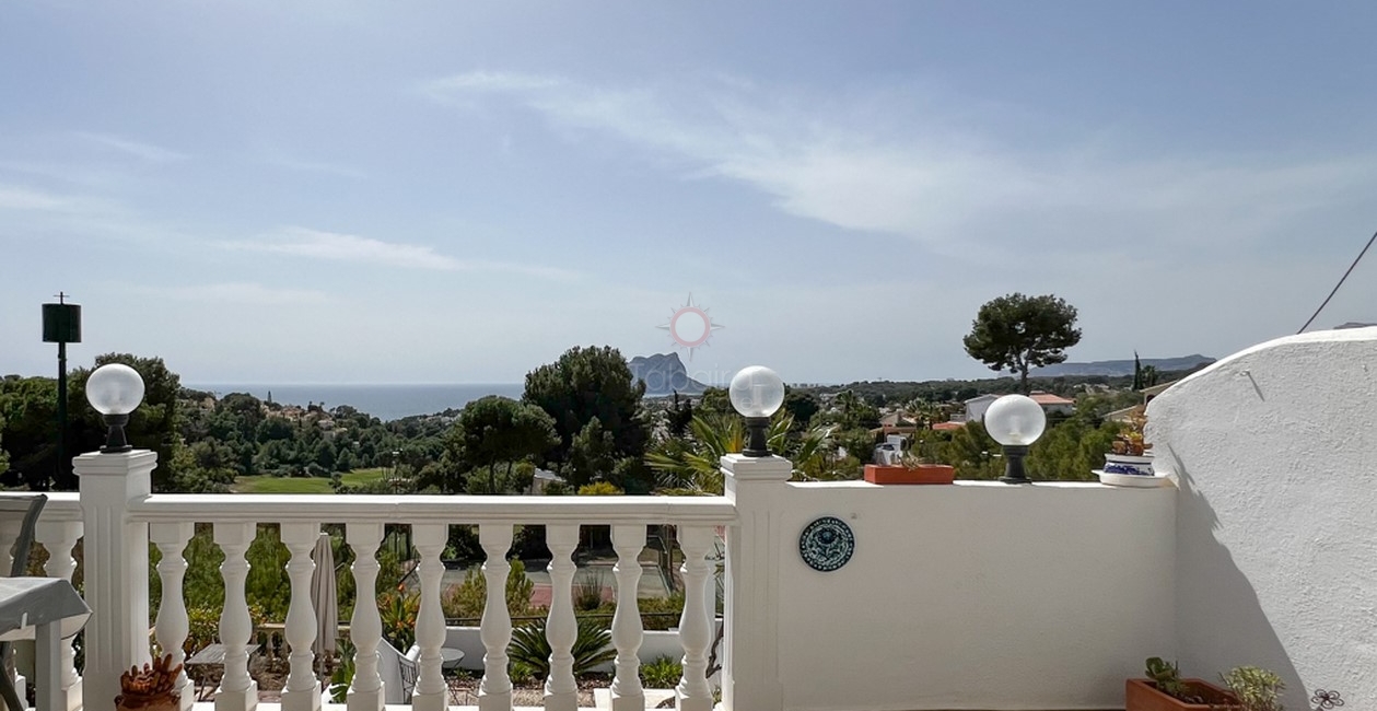 Apartamento con vistas al mar en venta en San Jaime Golf
