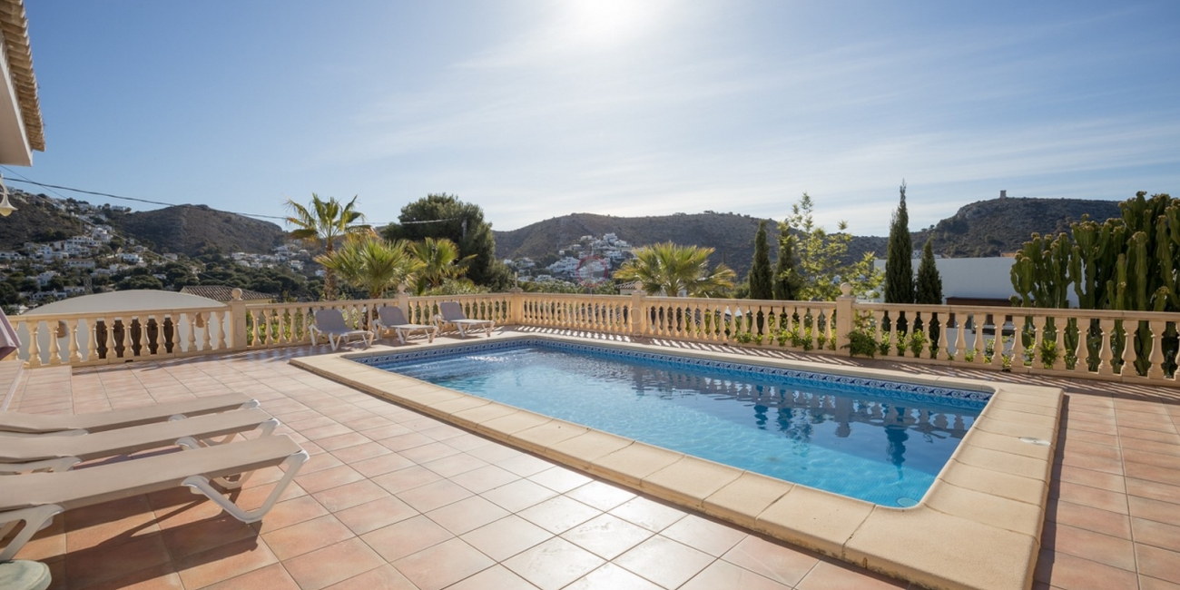 продажа » Villa » Moraira » El Portet