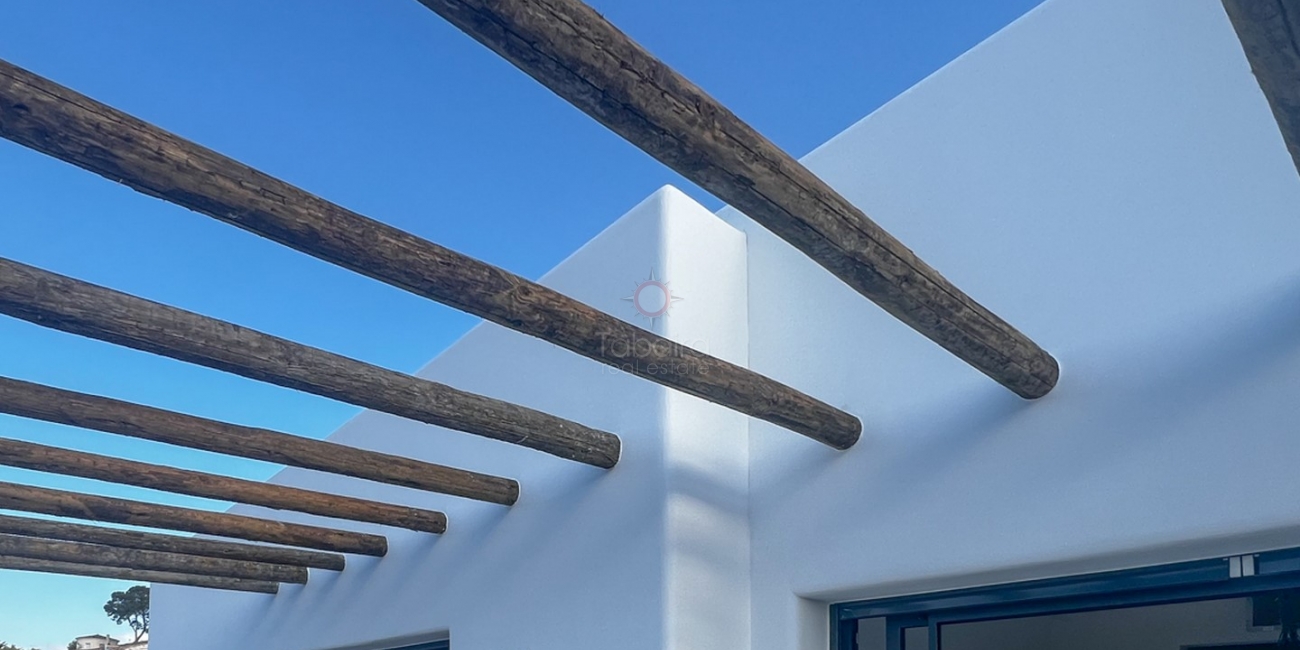 ▷ Villa de style Ibiza avec vue sur la mer à Moravit Moraira