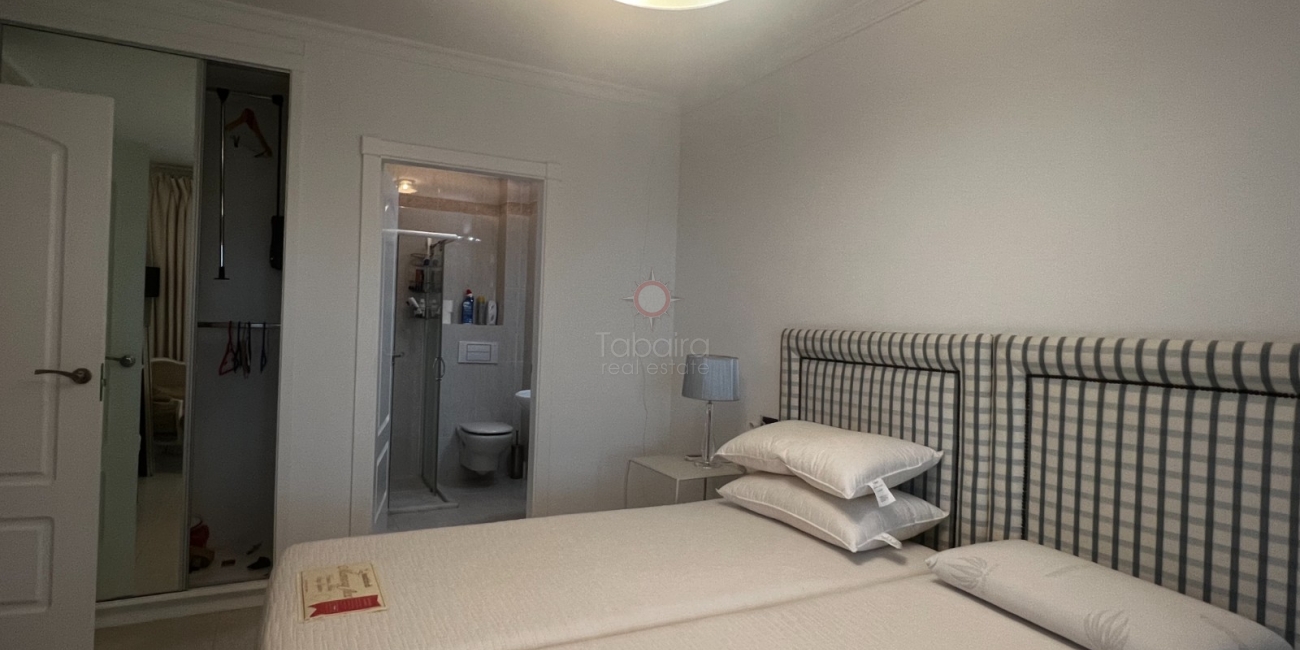 ruim appartement met zeezicht te koop in Parques Casablanca.