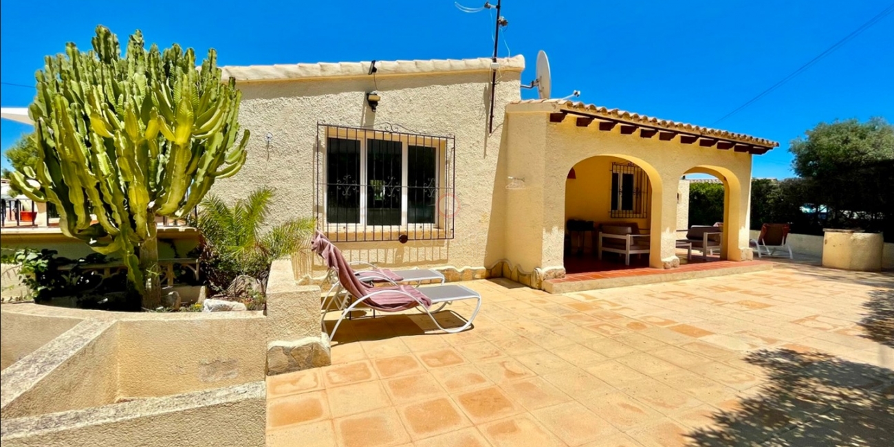 Hermosa Villa Mediterránea en Venta en La Sabatera Moraira