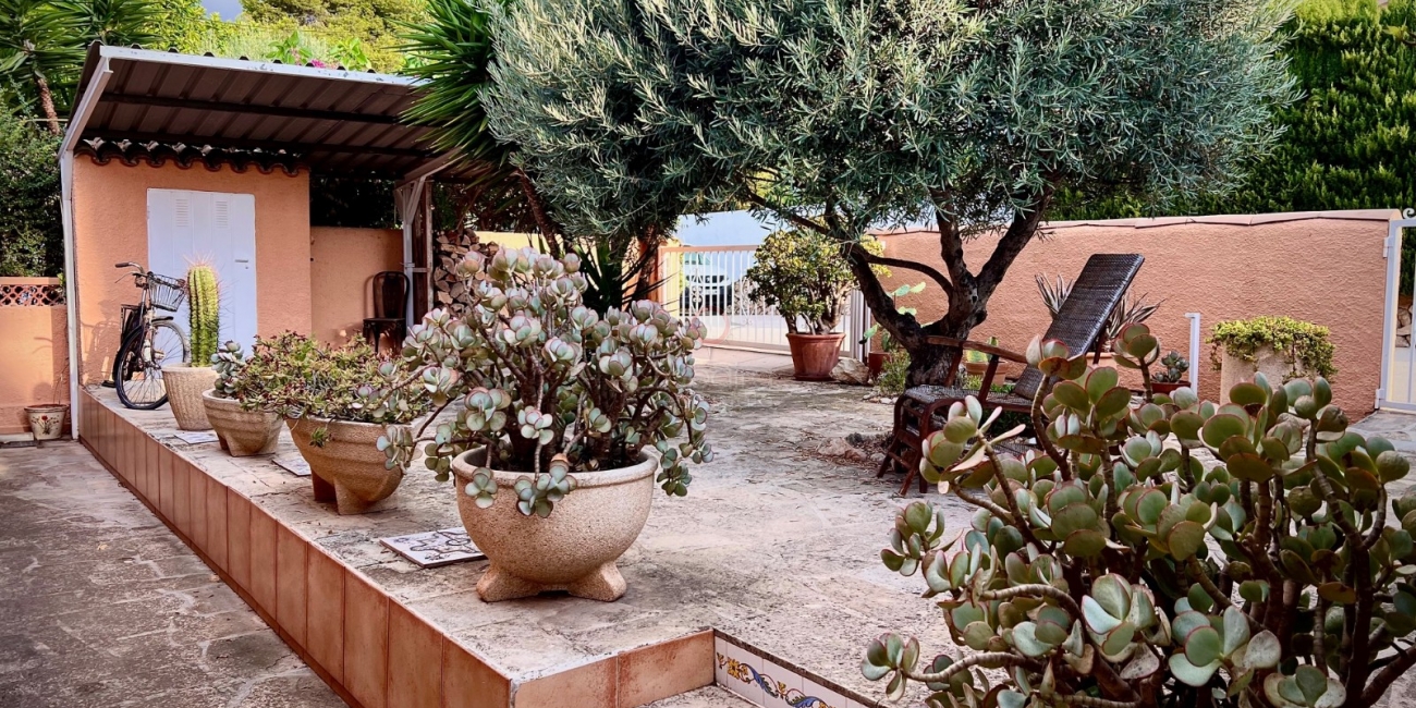 продажа » Villa » Moraira » Pinar del Advocat